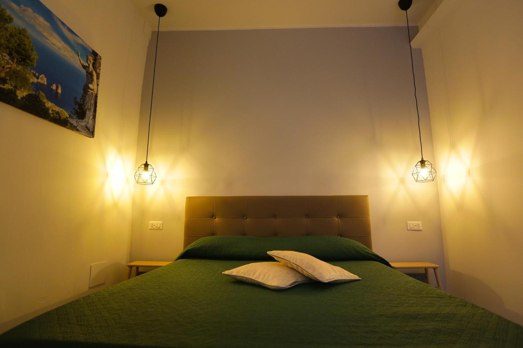 Domus Zapata Hotel Naples Exterior photo